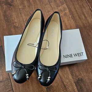 Nine West Black Flats with Bow and Pearl Detail